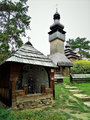 Církevní stavby v užhorodském skanzenu